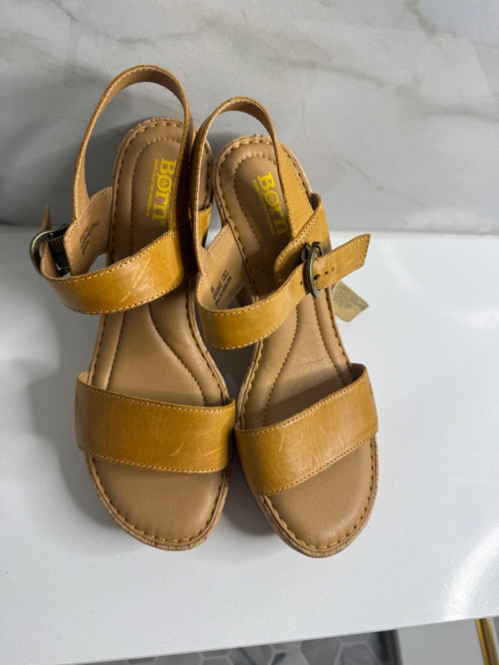 Børn Leather Cork Wedge Sandals Tan Ankle Strap Comfort Heels NWT Size 9 - Picture 15 of 16